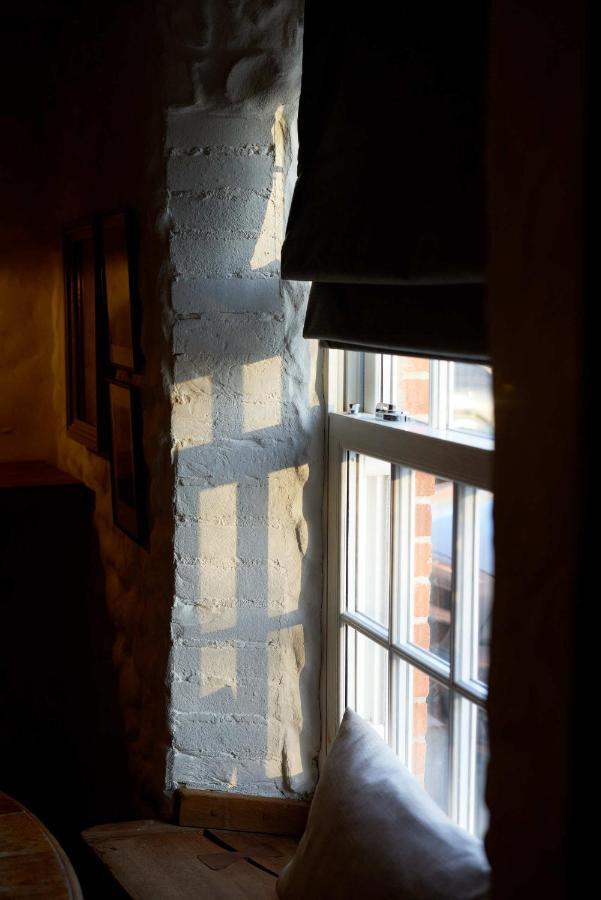 The Dog & Gun Inn Netheravon Экстерьер фото